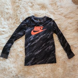 Nike Long Sleeve Tee Youth Small Gray Camo